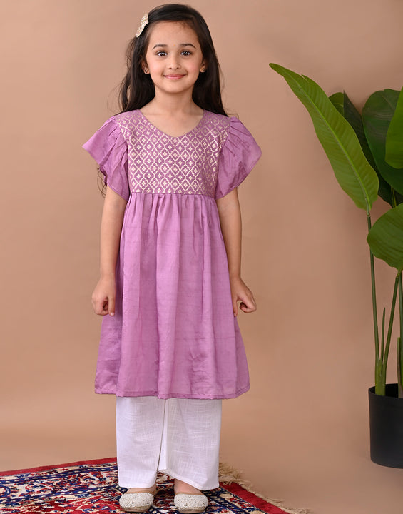 Purple cap sleeves jacquard Kurti with white pant