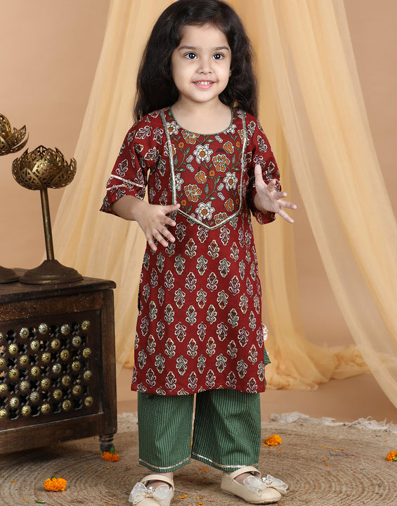 Red & Green Floral Cotton Kurti Set