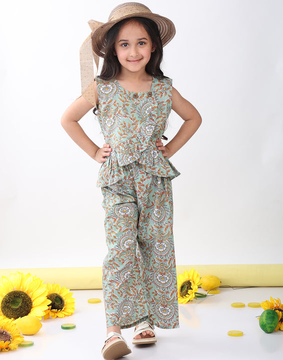 Green sleeveless floral jaal printed top and pant