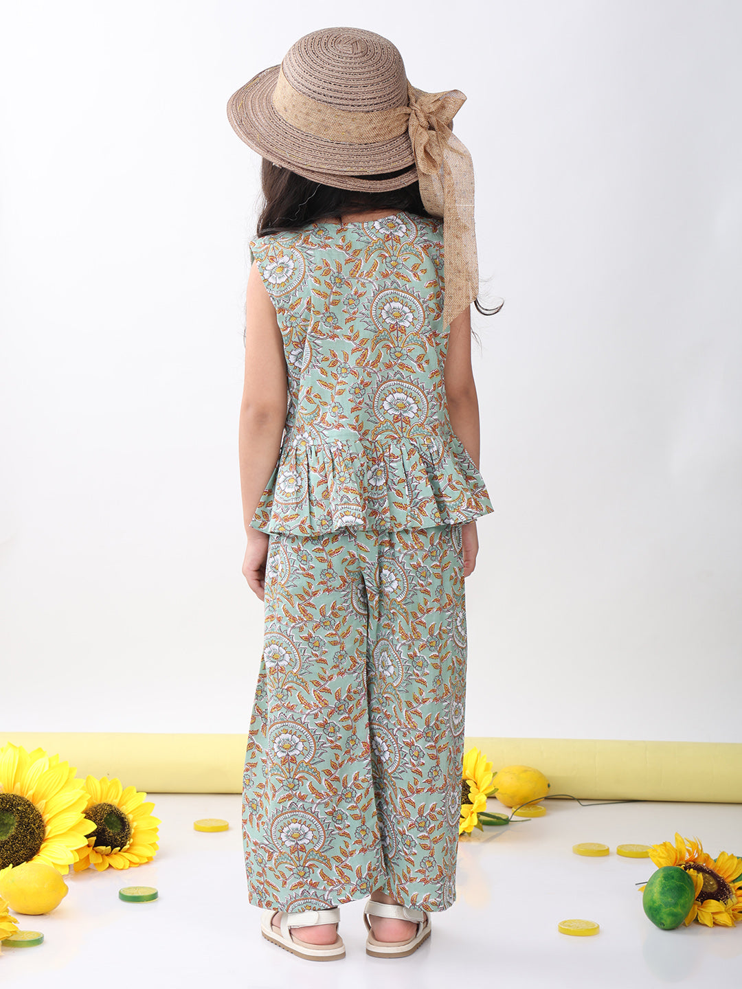 Green sleeveless floral jaal printed top and pant