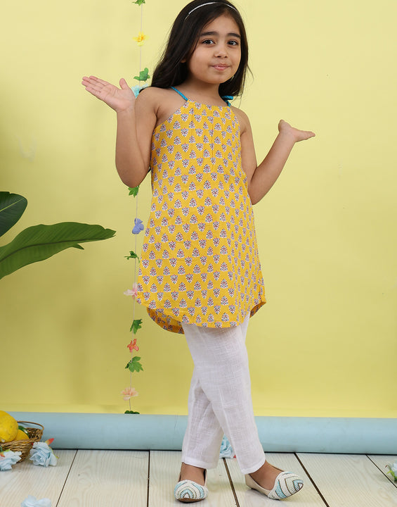 Yellow Floral sleeveless kurti with white pant