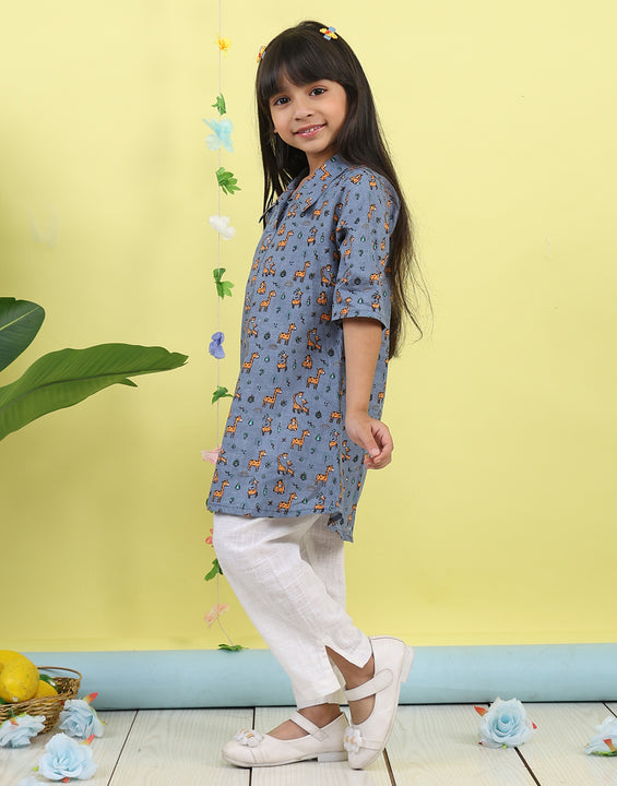 Grey cotton animal printed 3/4 sleeves shirt paired with white pant