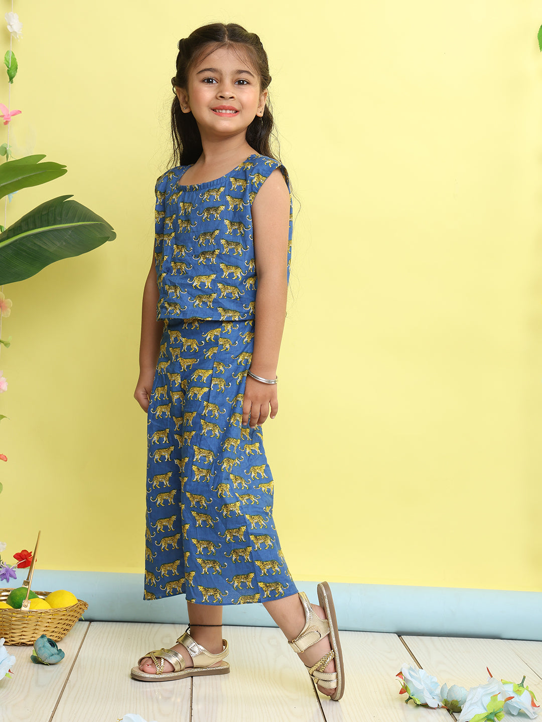 Blue cotton tiger printed cord set