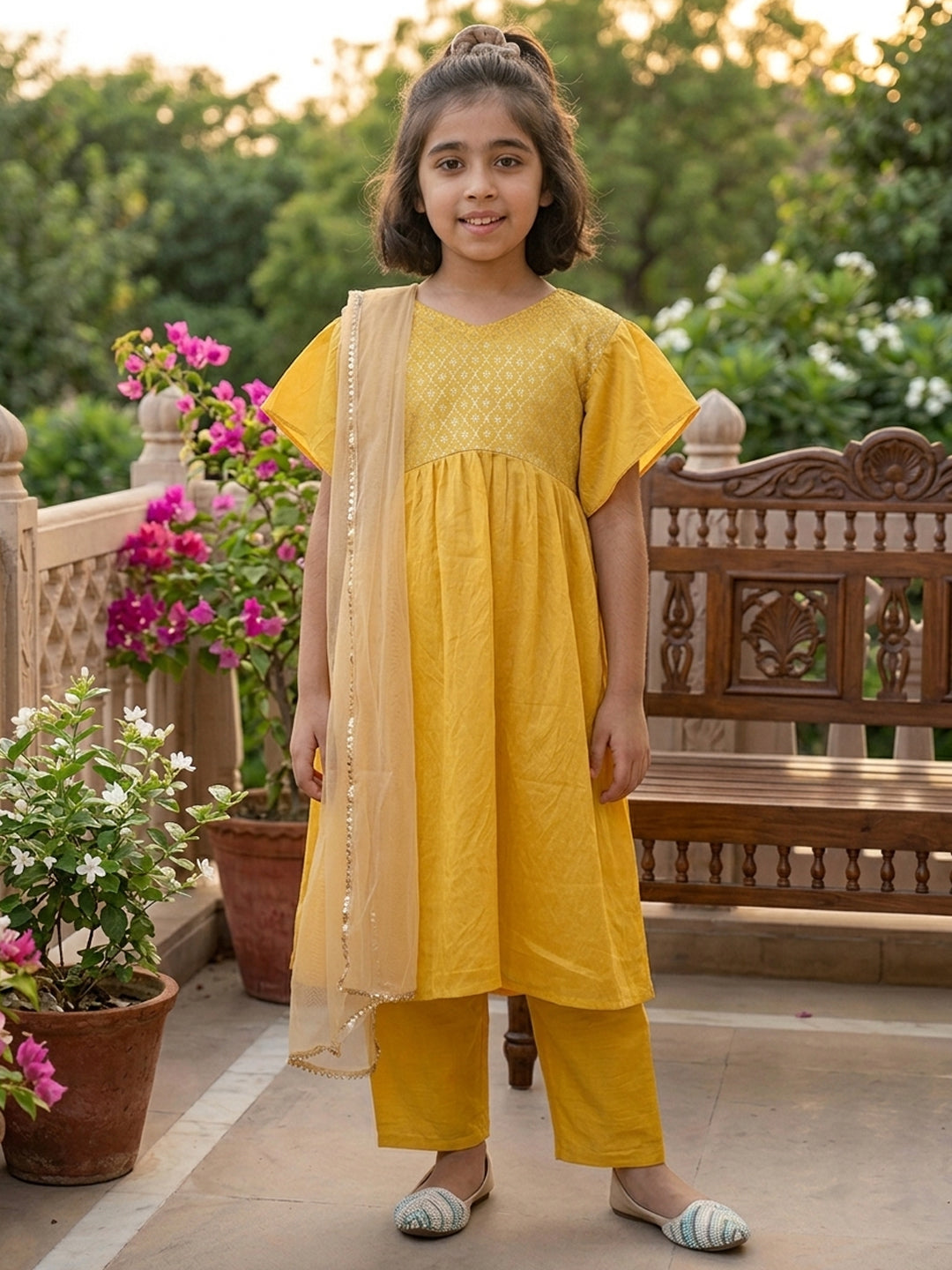 Kinder Kids Yellow Printed Kurti With Yellow Pant and Dupatta