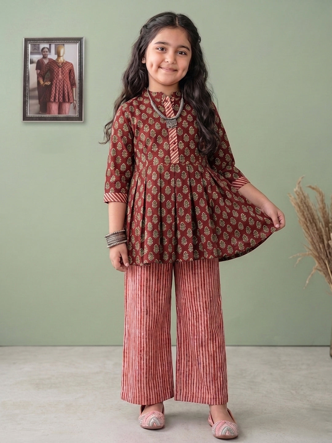 Brown Floral 3/4 sleeves short kurti with stripped printed pant