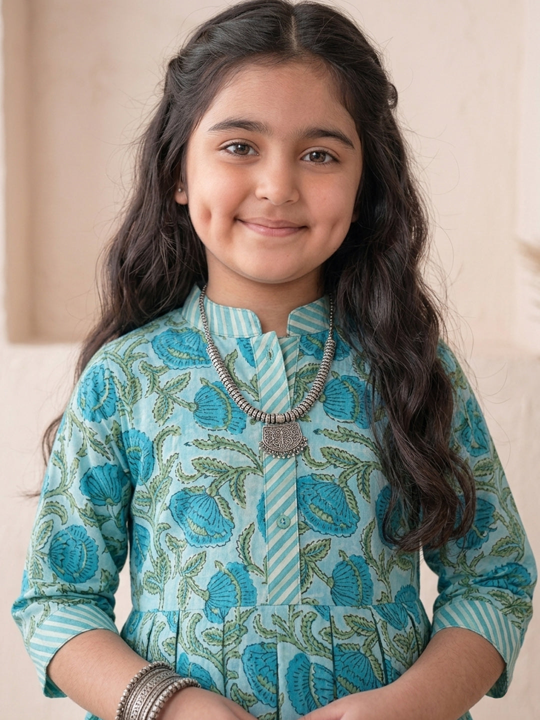 Blue Floral 3/4 sleeves short kurti with stripped printed pant
