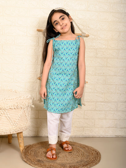 Blue Sleeveless kurti Set