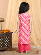 Pink Lehriya Kurti set