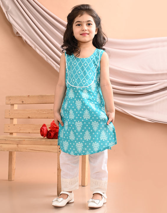 Blue Sleeveless Floral Printed Kurti with White Pant