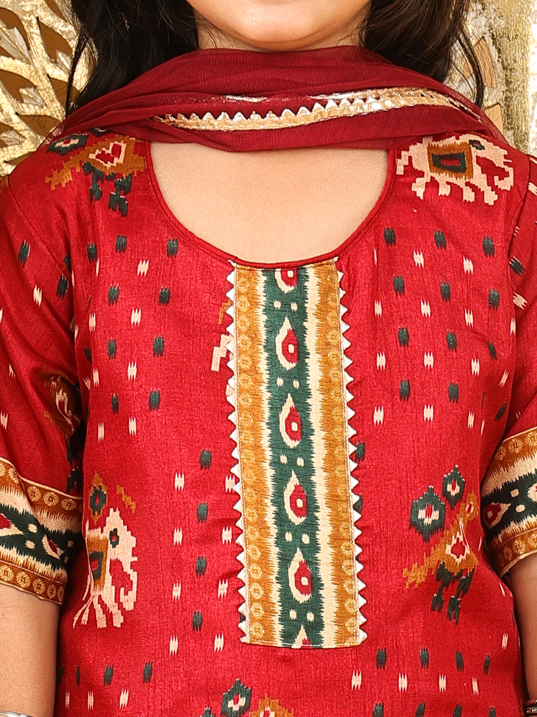 Red Patola printed 3/4 Skeeves kurti with flair pant and dupatta