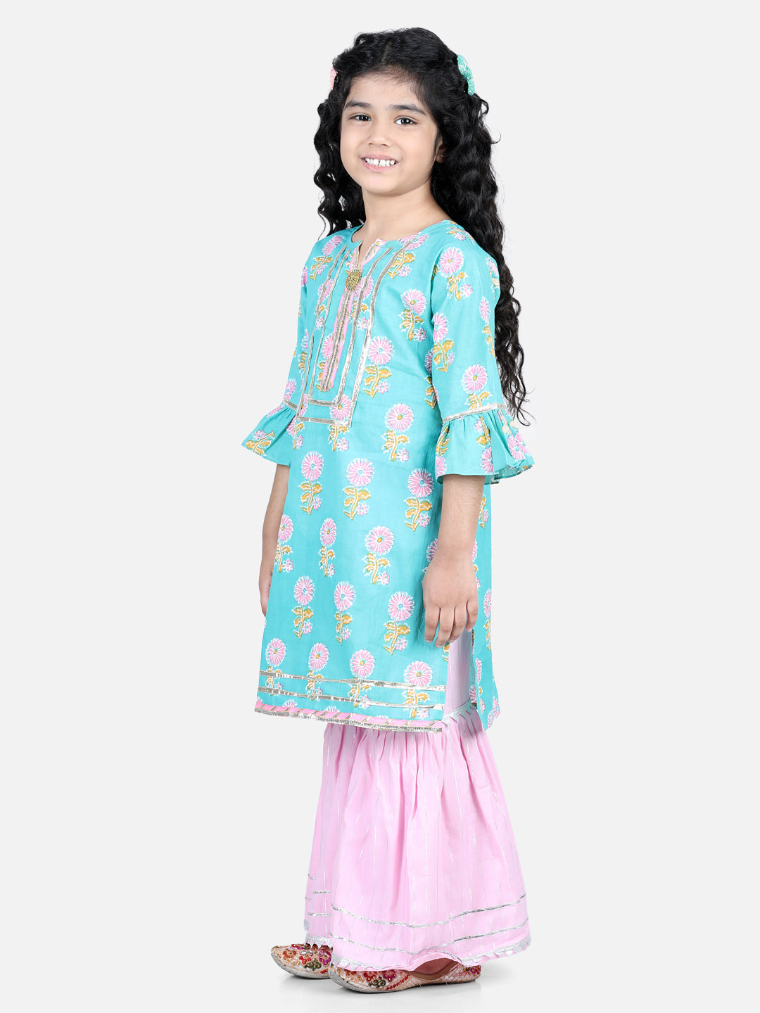 Floral printed Kurta With Lace Embellihed Lurex Striped Sharara