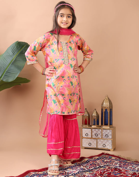 Pink 3/4 sleeves printed Kurti with pink sharara pant and dupatta