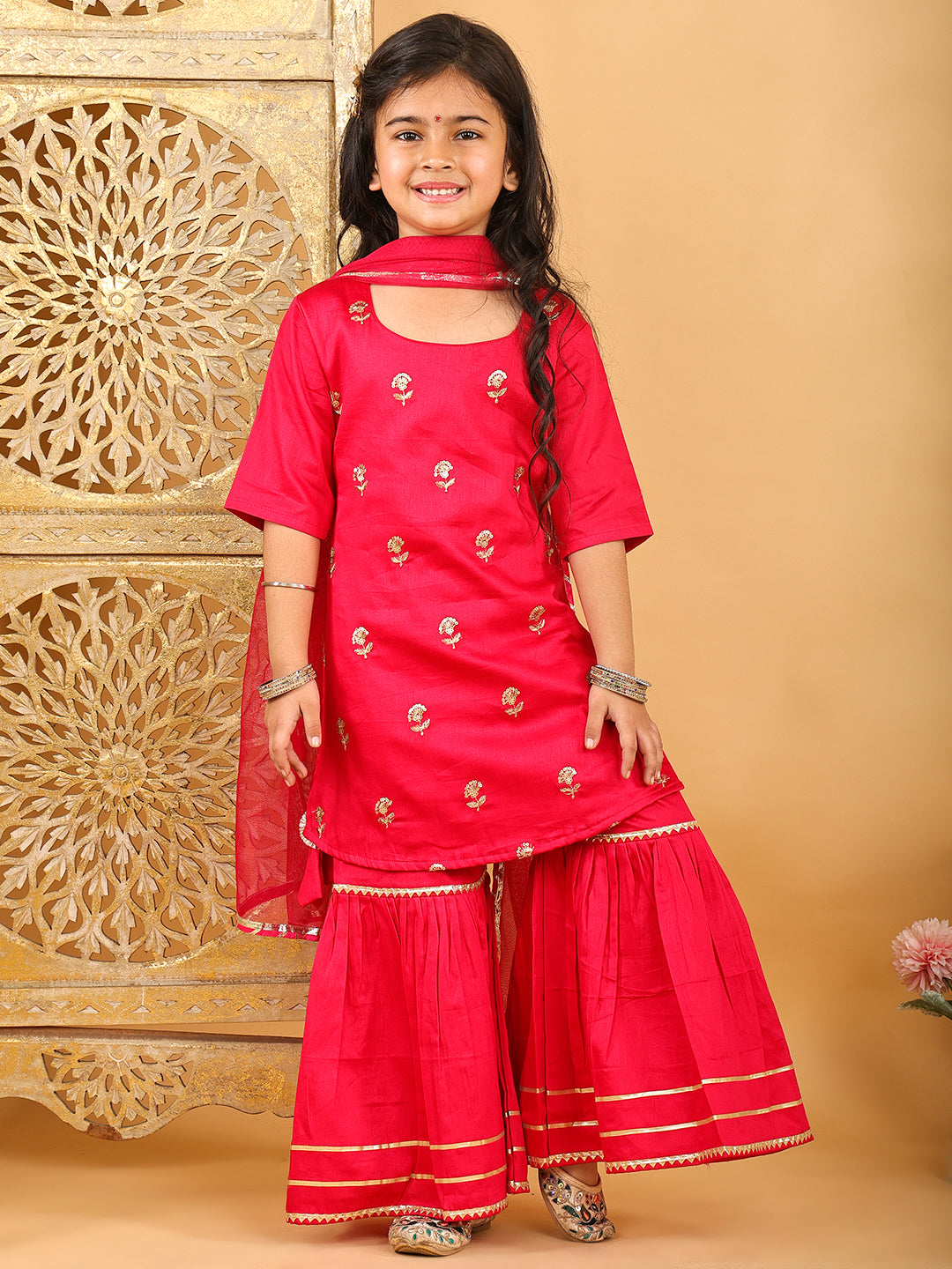 Pink embroidered 3/4 Skeeves kurti with sharara and dupatta