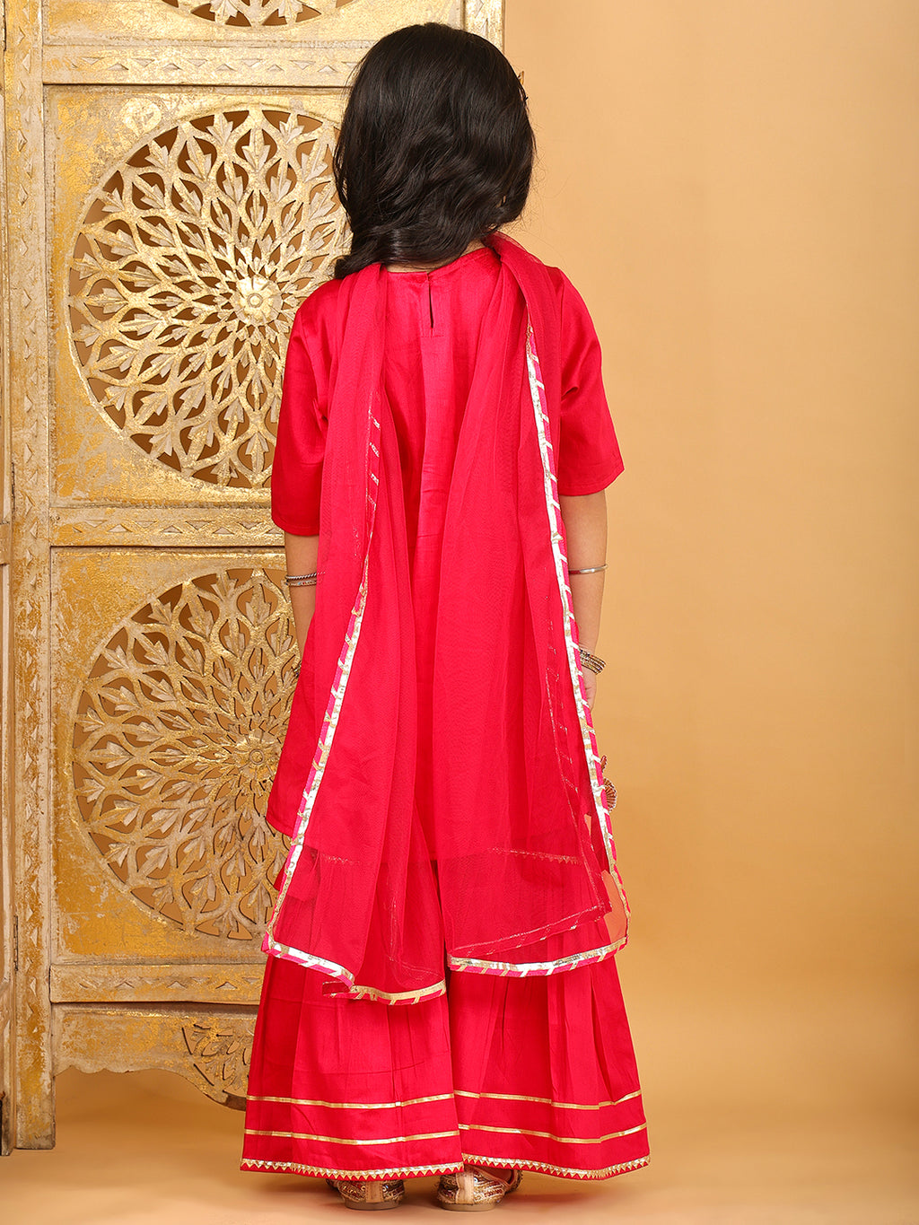 Pink embroidered 3/4 Skeeves kurti with sharara and dupatta