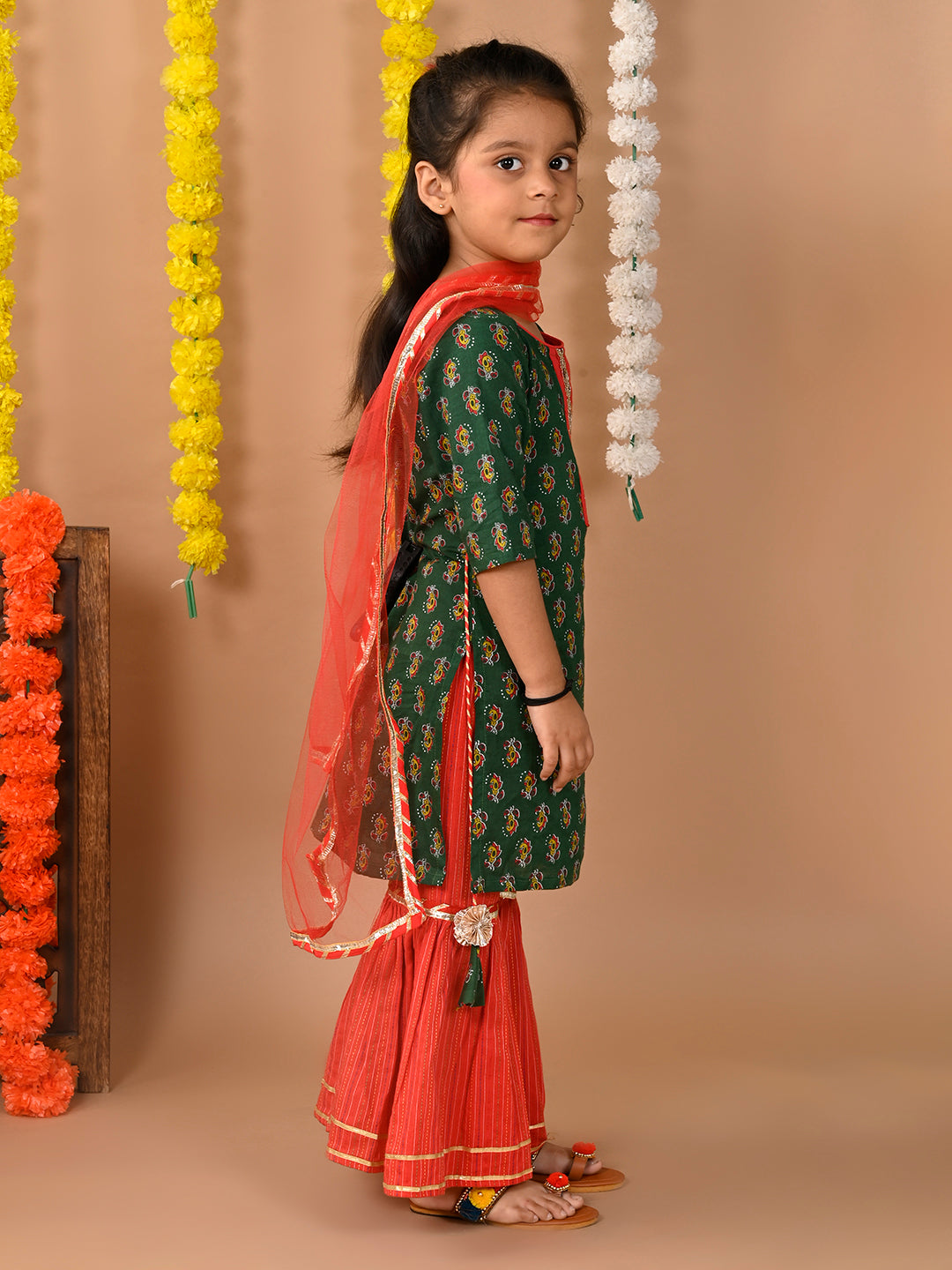 Green kurti with Red Plazo pant and dupatta