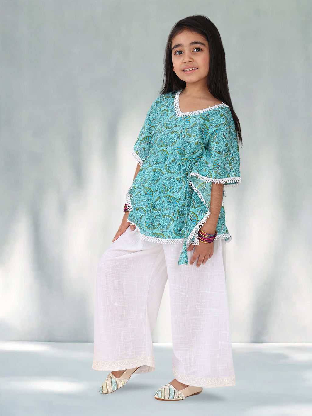 Blue Jaal Floral Printed Kaftan