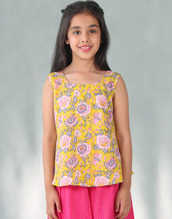 Yellow floral printed  sleeveless Short Top