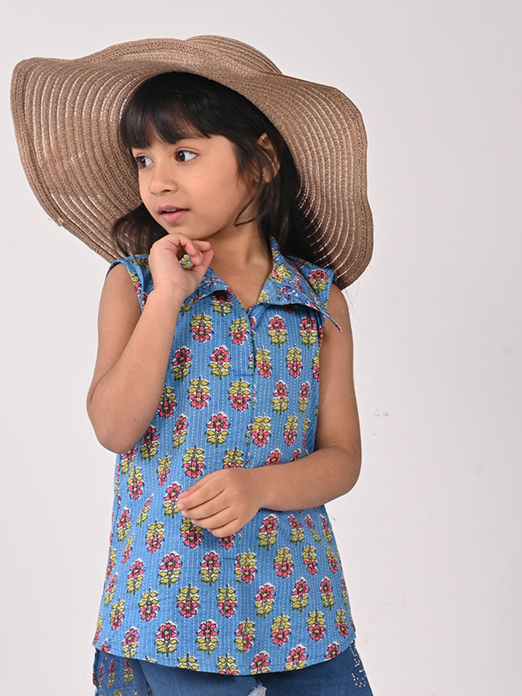 Blue Cotton Floral Printed Sleevless shirt style Top