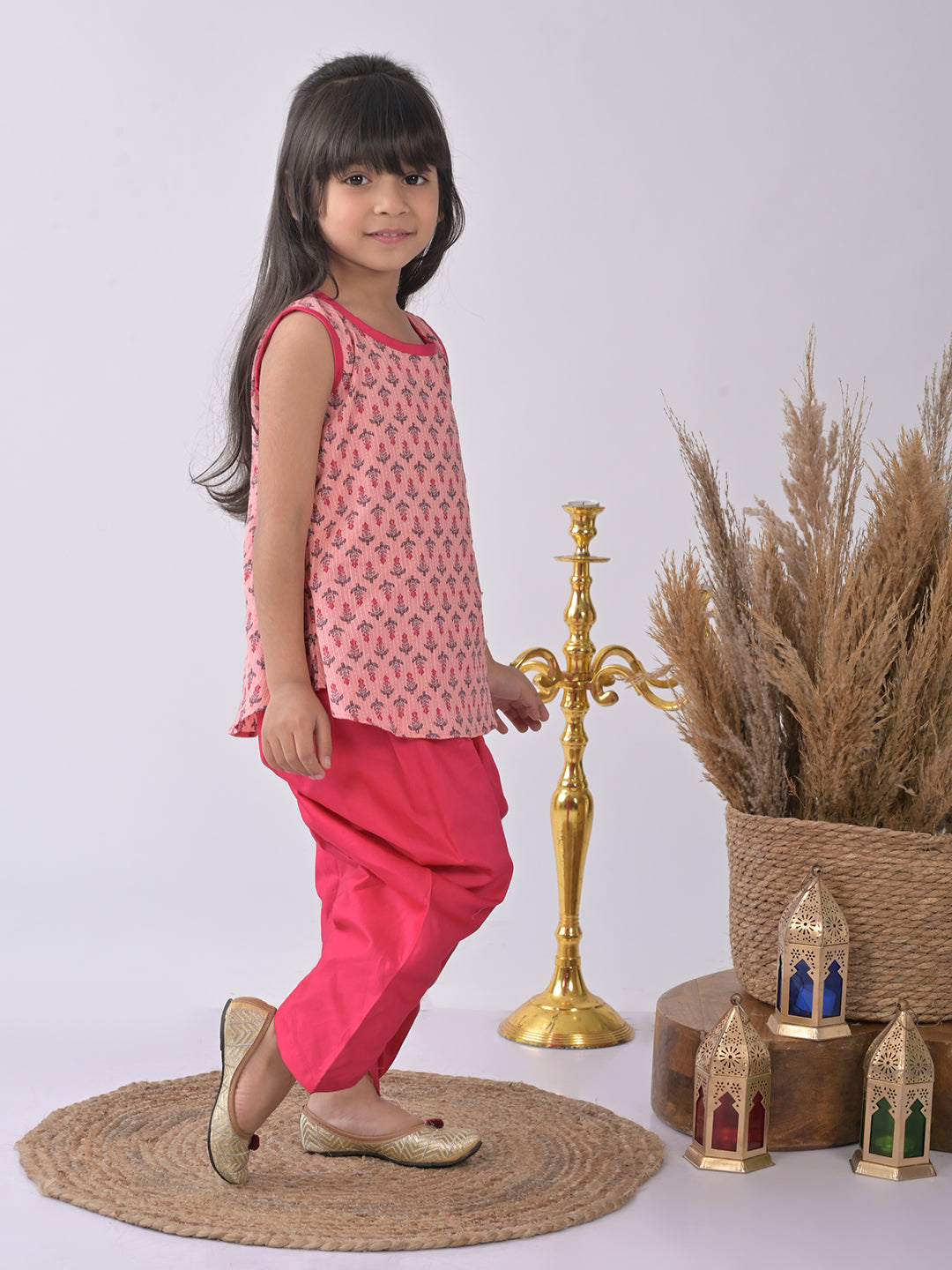 Pink printed katha Kurti with pink dhoti