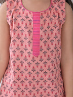 Pink printed katha Kurti with pink katha dhoti