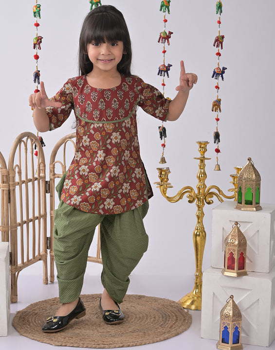 Maroon Printed Kurti with green katha dhoti