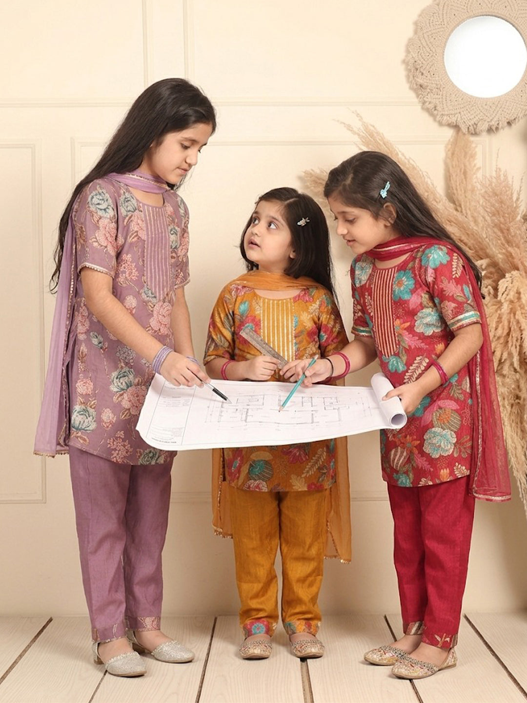Kinder Kids Yellow floral printed kurti Wih Yellow Pant and dupatta