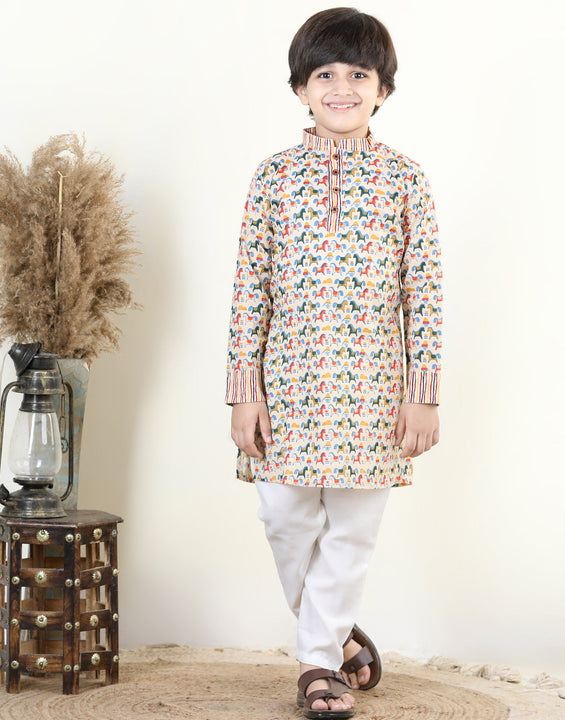 Horse Printed Kurta and Pajama