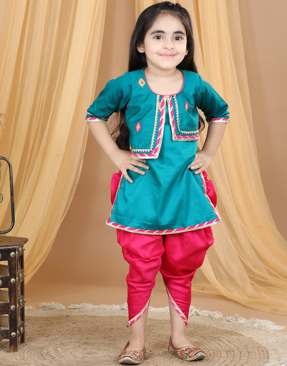 Green embroidered Gota Patti Detailed Kurta with dhoti