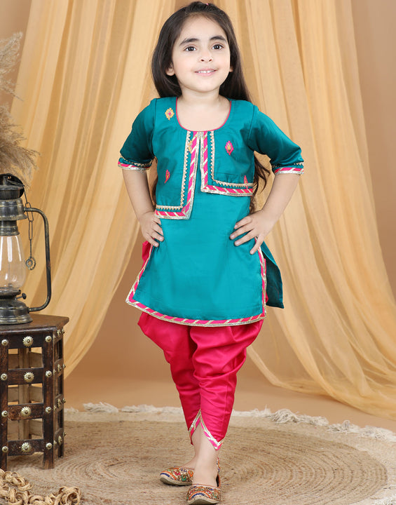 Green embroidered Gota Patti Detailed Kurta with dhoti