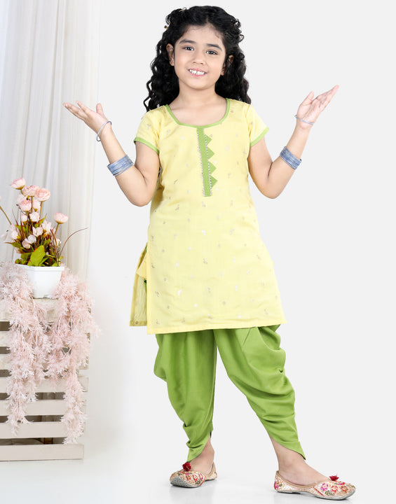 Half Sleeves Work Detail Kurti With Dhoti