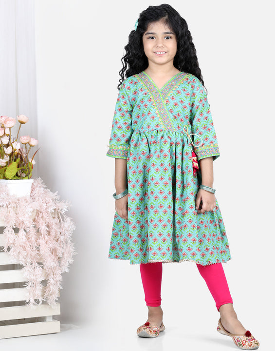 Green Floral Printed Fit & Flare Kurta With Pink Leggings